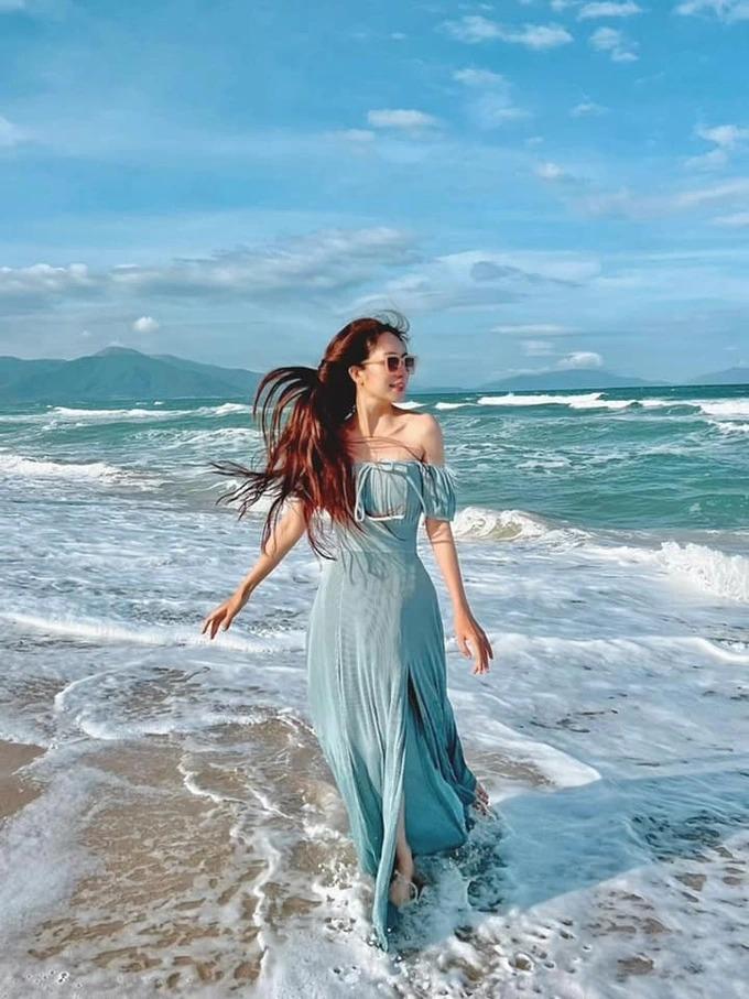 Vóc dáng gợi cảm của bà xã Lý Hải dù trải qua 4 lần sinh nở-6