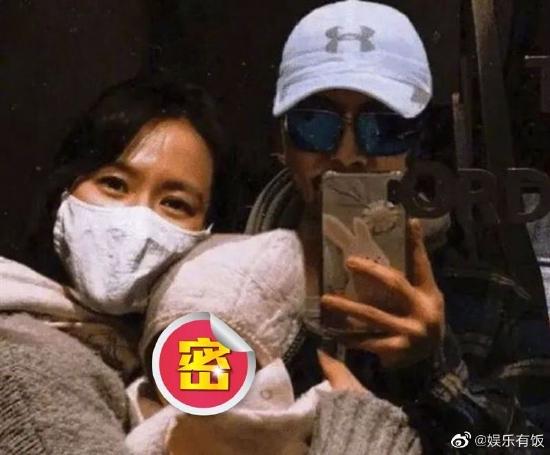 Son Ye Jin nói gì về bức ảnh lộ mặt con trai lan truyền?-1