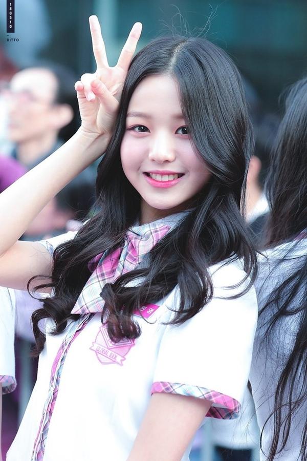 Loạt anh thời chưa debut xinh ngất của Jang Wonyoung (IVE)-3