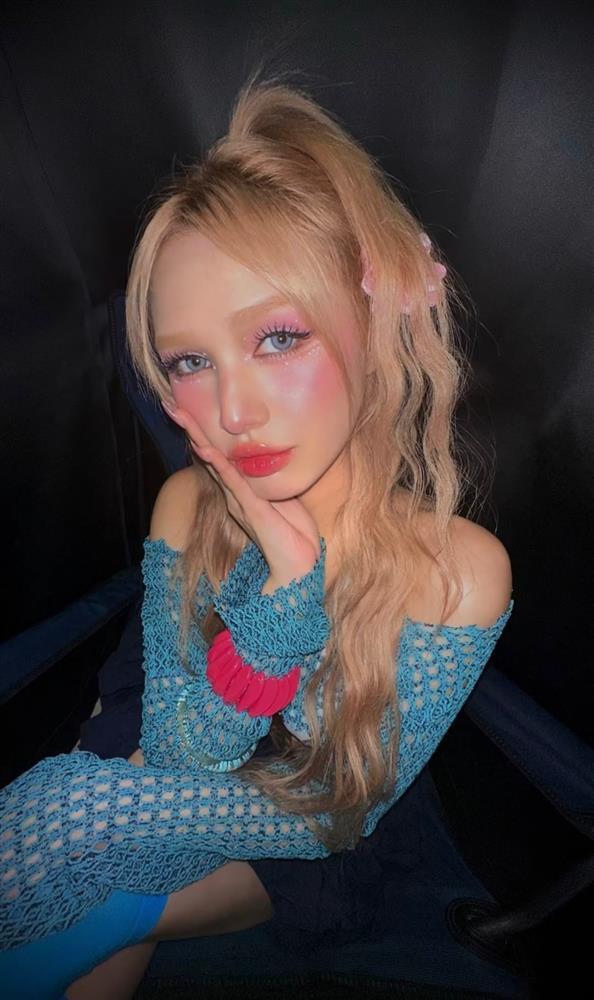 Xoài Non khoe style hở bạo, ảnh chụp cận bỏng mắt-9