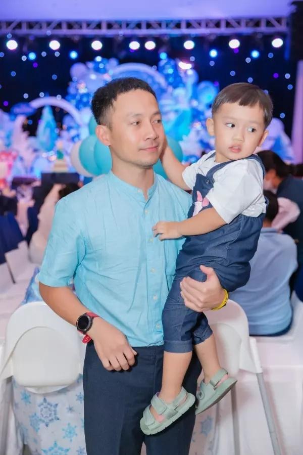 Vợ Tiến Đạt mang thai lần hai-4