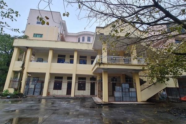 Vụ bán phế liệu 60 thùng hồ sơ: Mở kho lưu trữ kiểm đếm số lượng-1