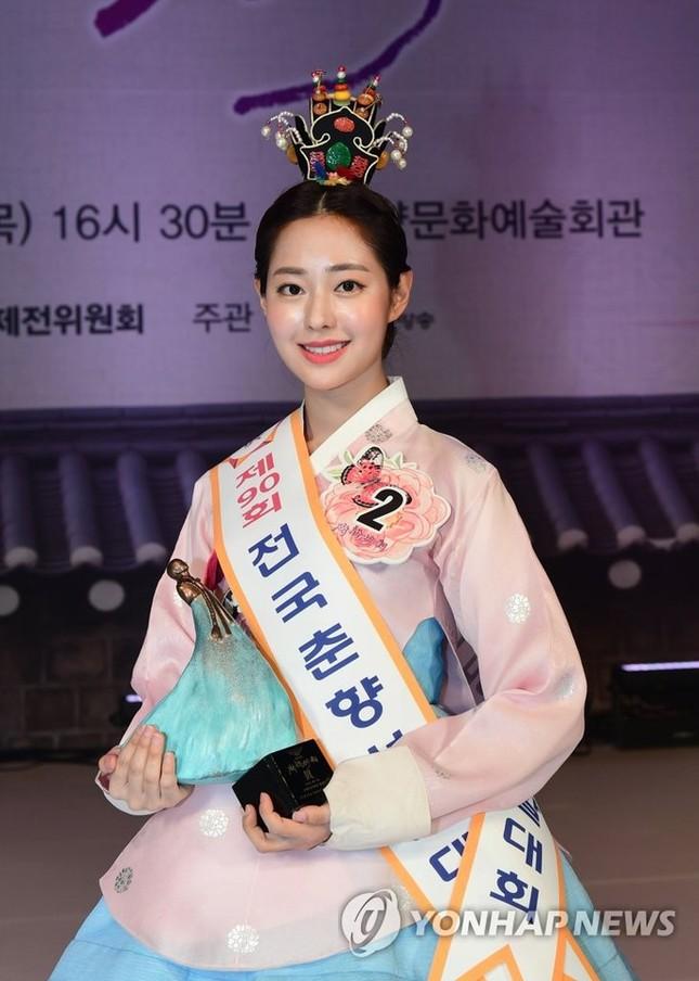 Hoa hậu Hàn Quốc bị chỉ trích vì tham gia show hẹn hò-2