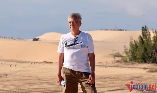 ‘Quái kiệt lồng tiếng’ Bá Nghị: Lận đận vì mưu sinh nuôi vợ và 3 con-4