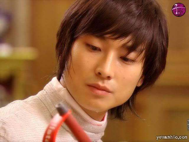 Yoo Ah In vẫn bình an trước scandal ma túy giống Joo Ji Hoon?-1