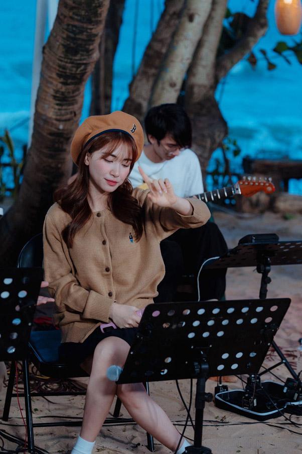 Hòa Minzy, Quân A.P tái hiện hit một thời của Sơn Tùng M-TP-2