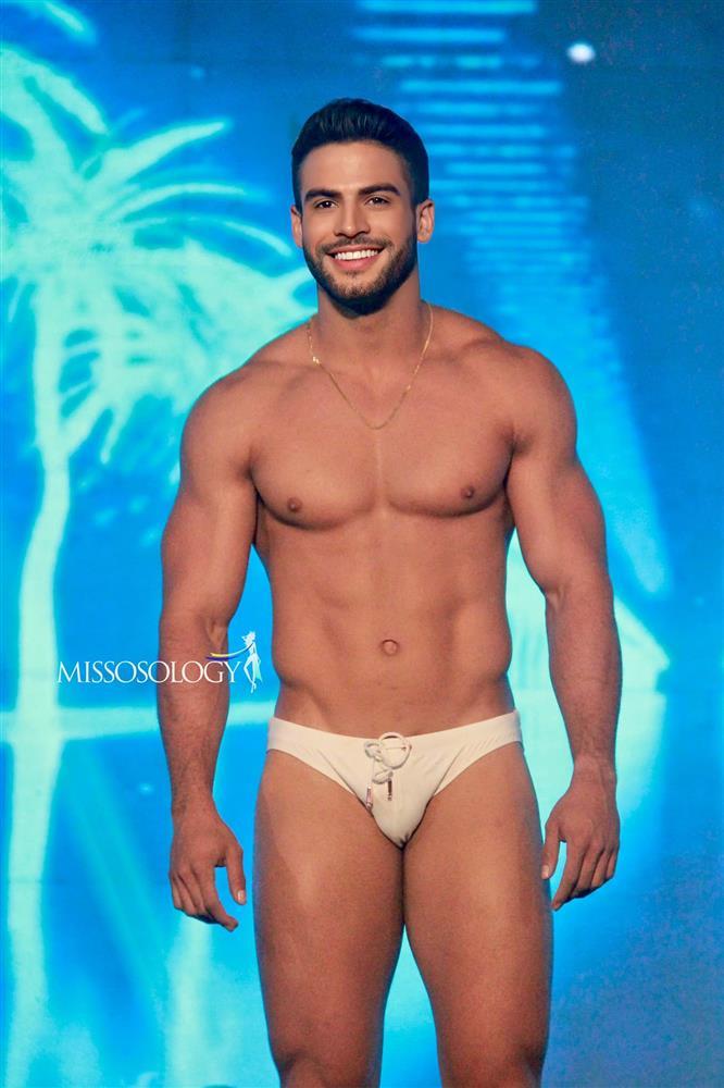 Thí sinh Mister Global 2022 đeo nơ, tạo dáng như hoa hậu-15