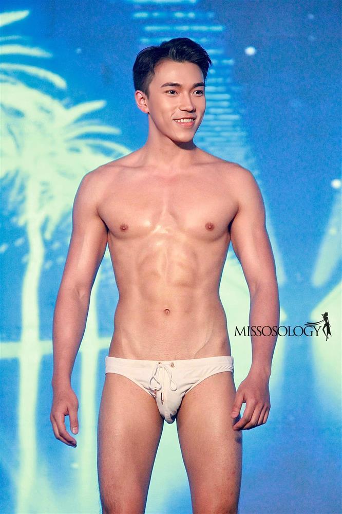 Thí sinh Mister Global 2022 đeo nơ, tạo dáng như hoa hậu-21