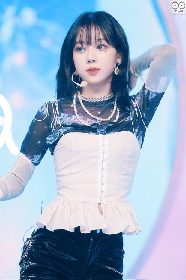 3 sao Hàn được nhiều người xem là hình mẫu phẫu thuật thẩm mỹ-6