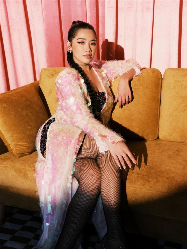 Trấn Thành có hành động đẹp với con gái của Cẩm Vân-1