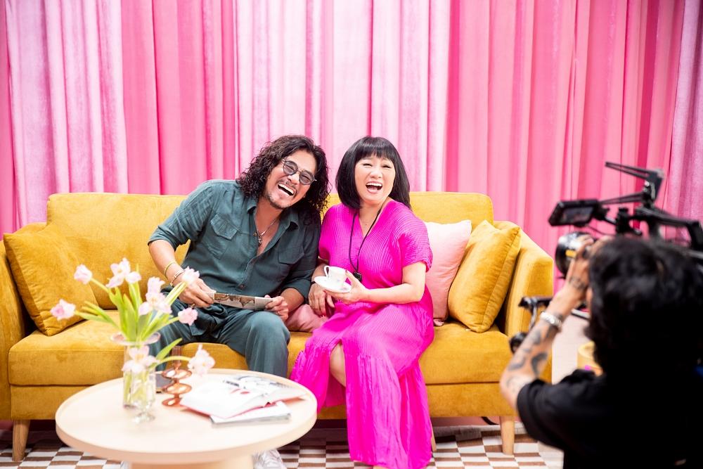 Trấn Thành có hành động đẹp với con gái của Cẩm Vân-3