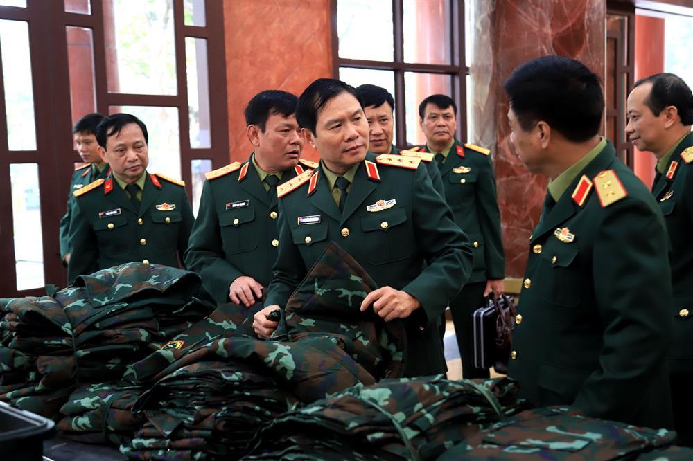 Vợ khăn gói, bố động viên con sang Thổ Nhĩ Kỳ giúp bạn là giúp mình-3