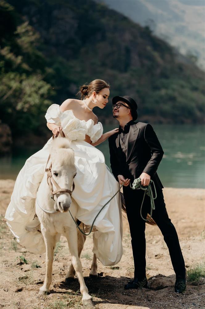 Hà Lê - Gia Linh: Từ thầy trò hơn 13 tuổi tới hôn nhân hạnh phúc-13