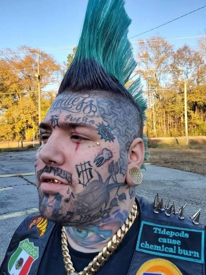 Xăm kín từ đầu đến chân, rapper không thể tìm được bạn gái-2