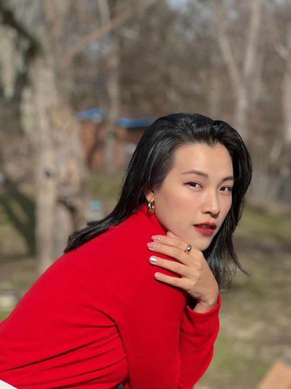 Hoàng Oanh mất điểm vì hàm răng lem nhem khi tái ngộ chồng cũ-6