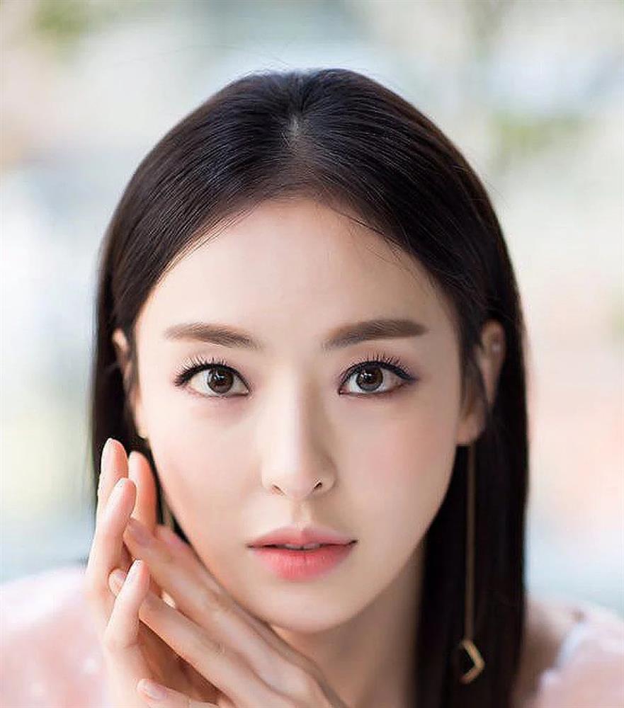 Bí quyết làm đẹp thần thánh của Lee Da Hee ở tuổi U40-1