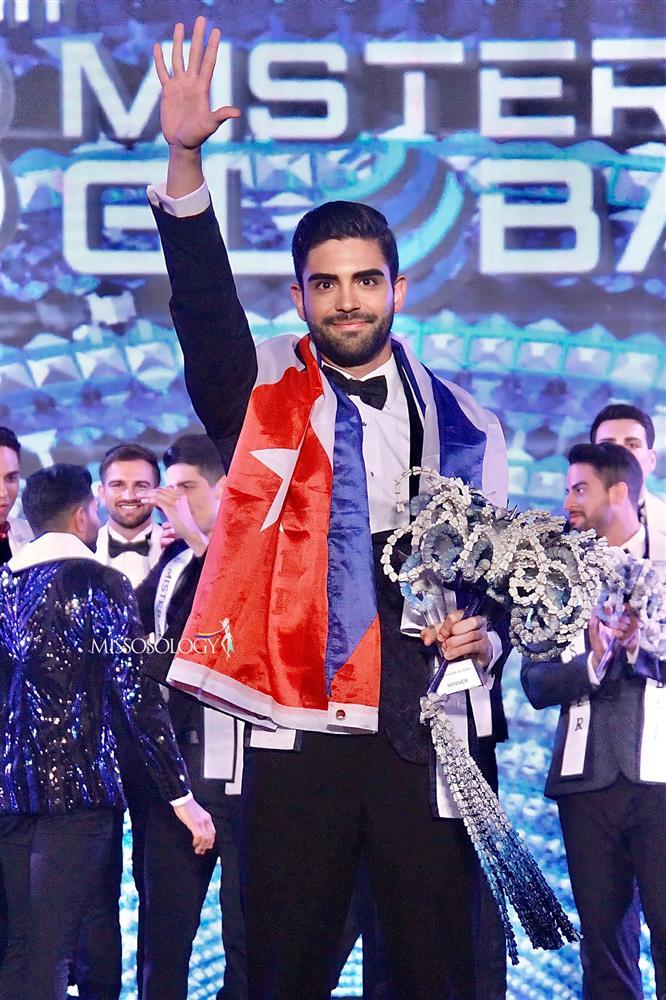 Đại diện Việt Nam tại Mister Global gặp sự cố khó đỡ với phiên dịch-6