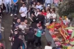 Điều tra nhóm thanh niên dùng gậy vụt nhau ở chùa Hương
