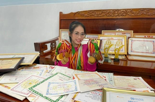 Loạt thành tích thể thao đáng nể của Á hậu Ngọc Hằng-2