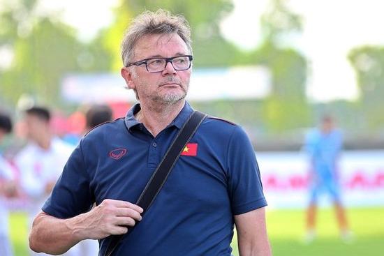 Bất ngờ mức lương tân HLV trưởng đội tuyển Việt Nam