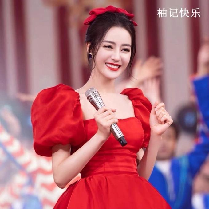 3 cách ăn gian tuổi cực đơn giản của Dương Mịch, Lisa-9