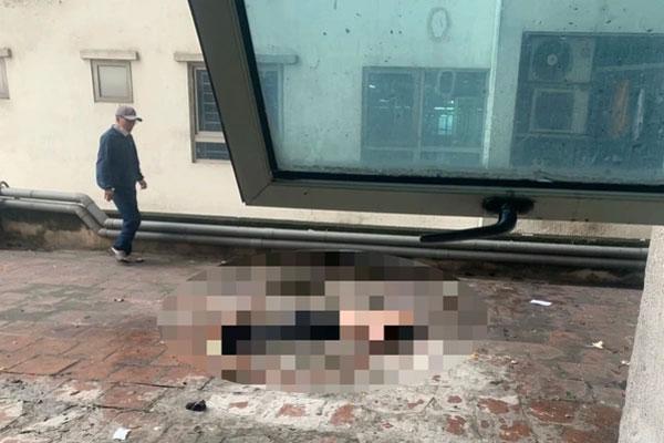 Người đàn ông lên tầng 41 chung cư Linh Đàm nhảy xuống-1