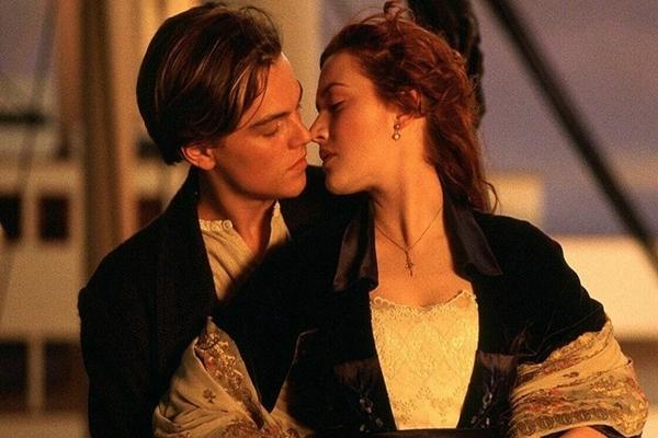 Cảnh nóng trên xe của Titanic-1