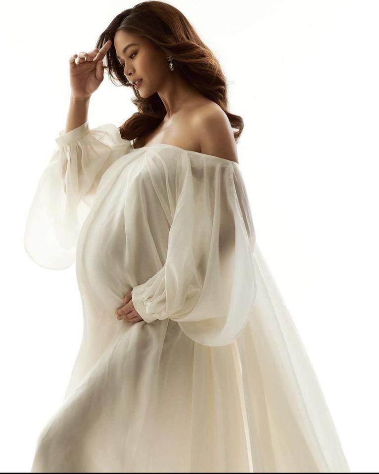 Mâu Thủy sinh con đầu lòng, biểu cảm bạn trai gây chú ý-3