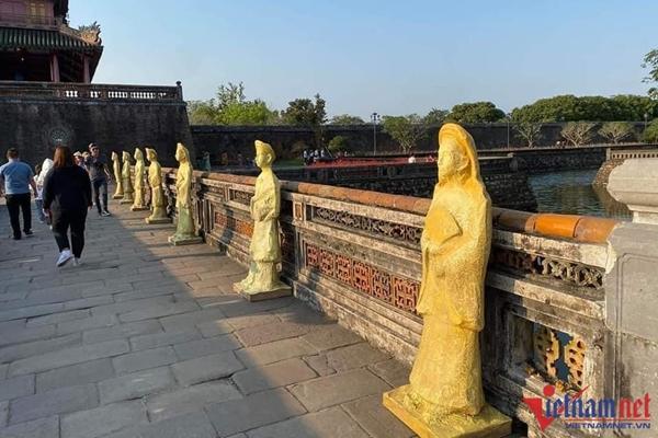 Thu hồi những bức tượng trước Ngọ môn - Đại nội Huế-3