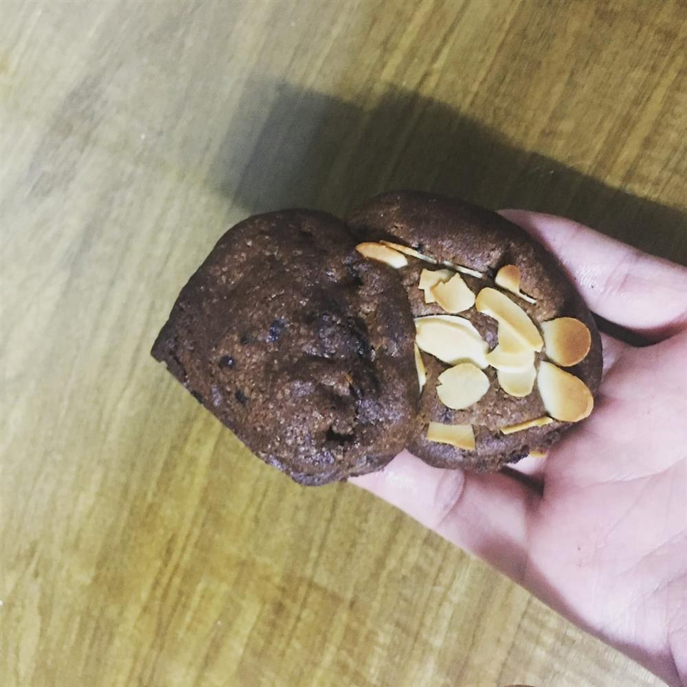 Thảm họa vào bếp lễ tình nhân, cũng làm chocolate mà nó... lạ lắm-2