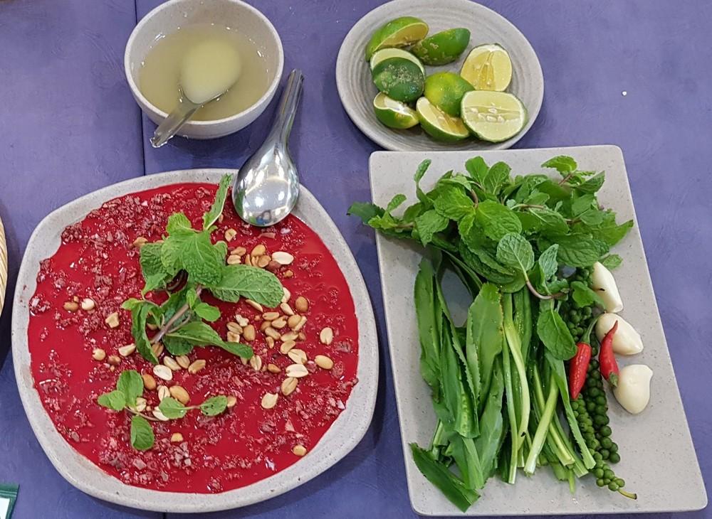 Những món ăn nguy hiểm nhiều người Việt nghiện mê mẩn-1