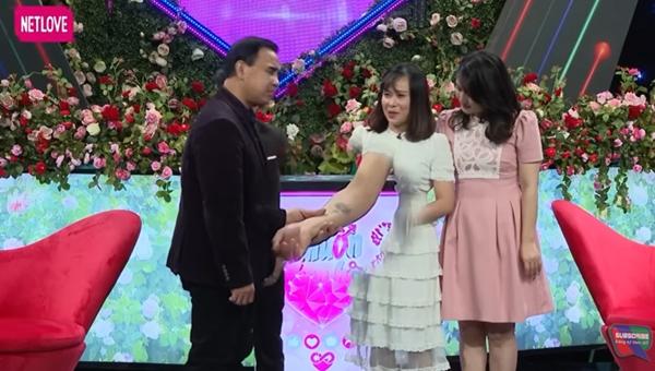 Chàng trai mang ảnh bạn gái cũ đi hẹn hò và cái kết-5