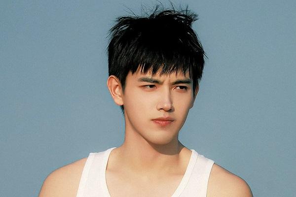 Trần Phi Vũ lộ ngoại hình thật trong ảnh không chỉnh sửa-8