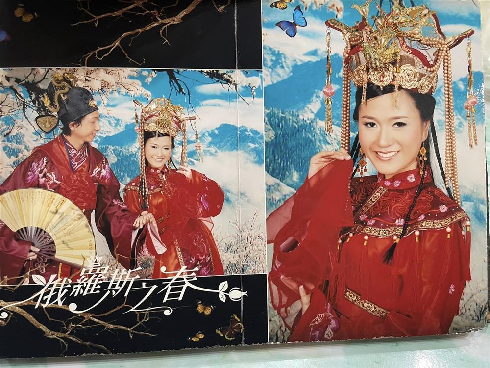 Lâm Vỹ Dạ khoe ảnh cưới khó đỡ với Hứa Minh Đạt 12 năm trước-3