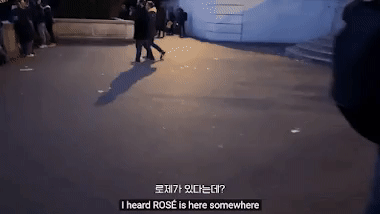 Vệ sĩ cản Jisoo tiếp cận Rosé vì tưởng là fan cuồng-2