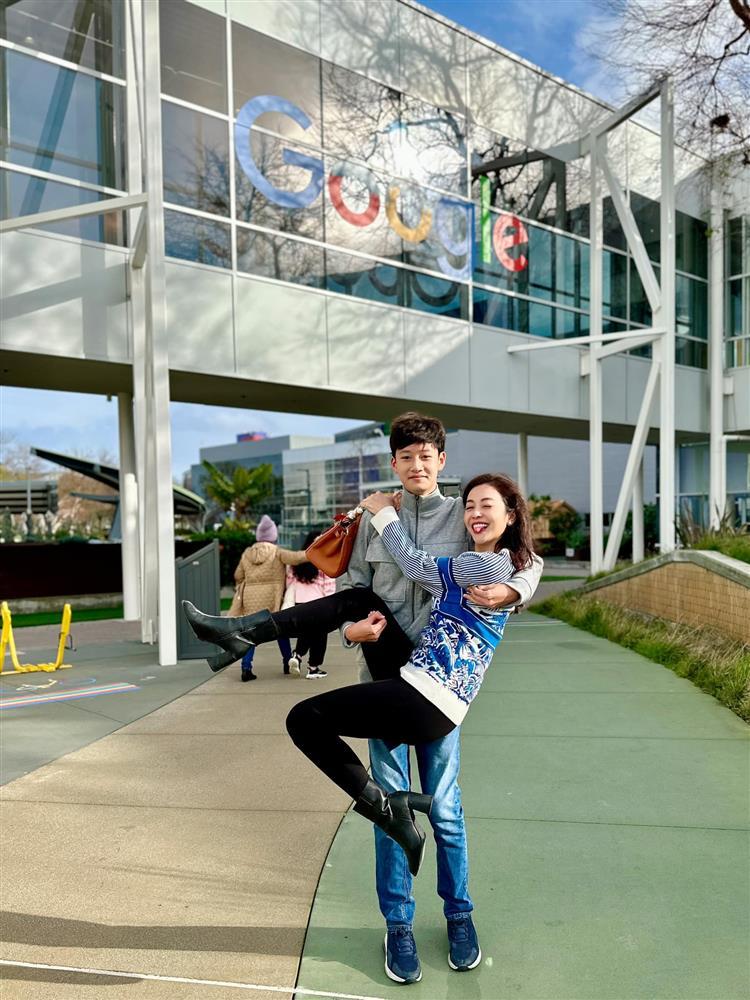 Con trai Jennifer Phạm - Quang Dũng bảnh bao, cao 1m90 tuổi 15-2