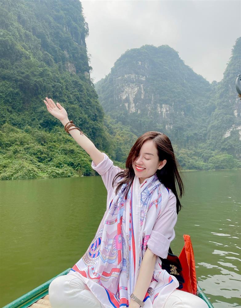 Đúng Valentine, mẹ đơn thân Ly Kute xả loạt ảnh hiếm tuổi 33-4