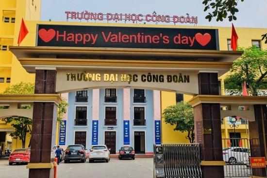 Muôn kiểu đón Valentine thú vị của sinh viên