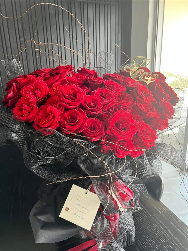 Sao Việt khoe quà Valentine: Lạ nhất 2 quả trứng vịt lộn-21