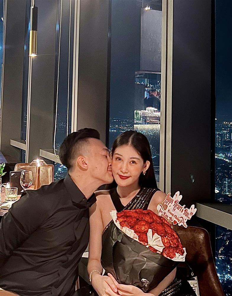 Vợ chồng Lê Âu Ngân Anh cực tình Valentine, cosplay quá khứ-3