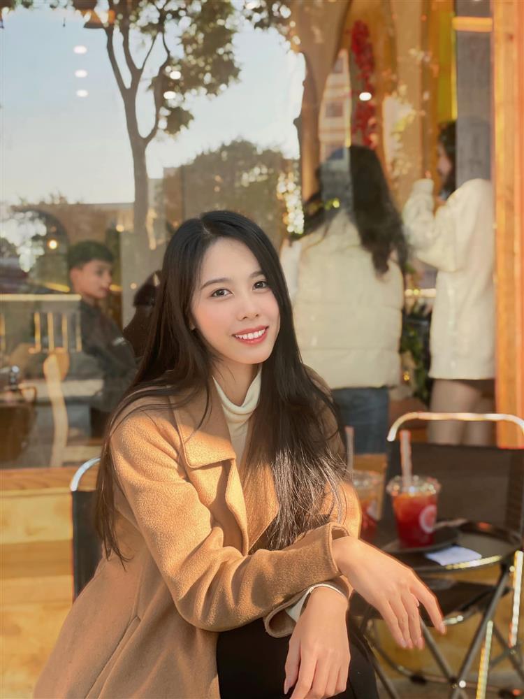 Valentine của Hoa hậu Thanh Thủy và Á hậu Trịnh Thùy Linh, Ngọc Hằng-4