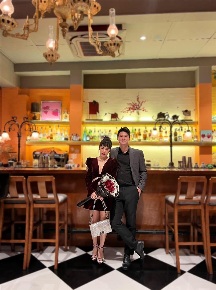 Đi chơi Valentine cùng Huỳnh Anh, bạn gái chỉ sợ váy hớ hênh-4