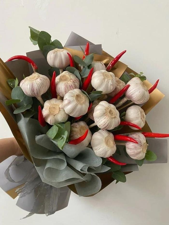 Những món quà Valentine độc lạ khiến hội chị em phát hờn-6