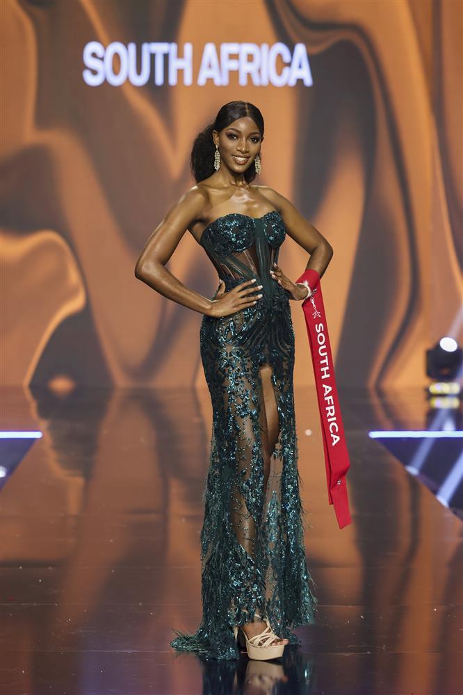 Top 10 đầm dạ hội đẹp nhất bán kết Miss Charm 2023-3