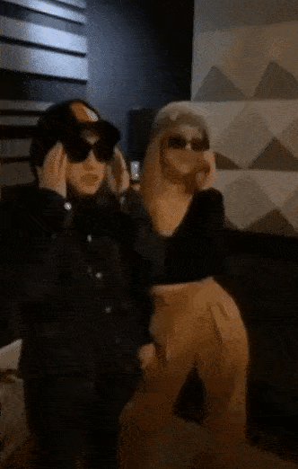 5 người đặc biệt được Jennie (BLACKPINK) làm tặng chocolate dịp 14/2-4