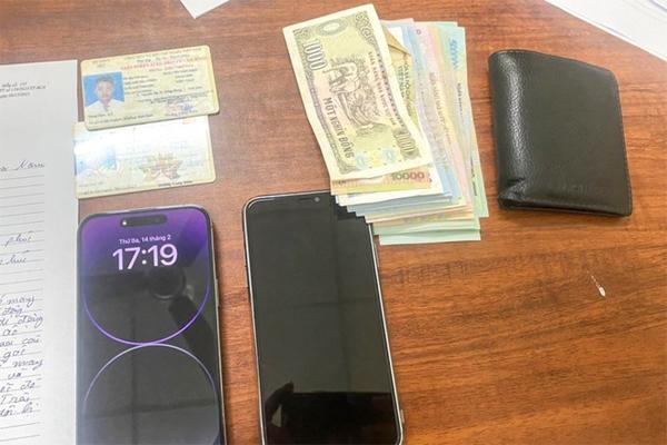 18 giờ truy bắt kẻ vác súng vào cướp ở cửa hàng Thế Giới Di Động-1