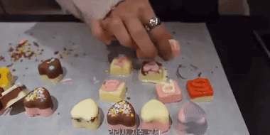 5 người đặc biệt được Jennie (BLACKPINK) làm tặng chocolate dịp 14/2-6