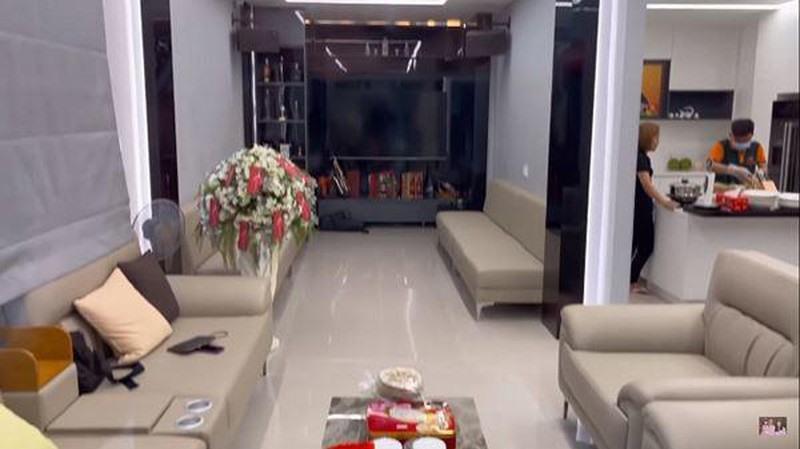 Choáng ngợp biệt thự đang hoàn thiện của Việt Hương-6