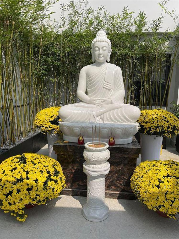 Choáng ngợp biệt thự đang hoàn thiện của Việt Hương-11