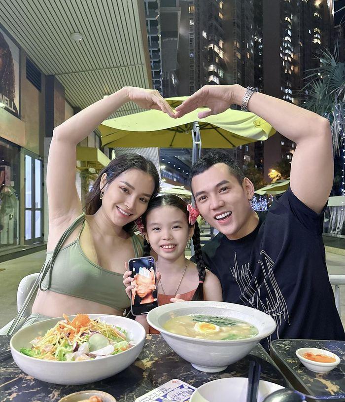 Phương Trinh Jolie lộ dấu hiệu tuổi tác khi chụp cùng chồng trẻ-3